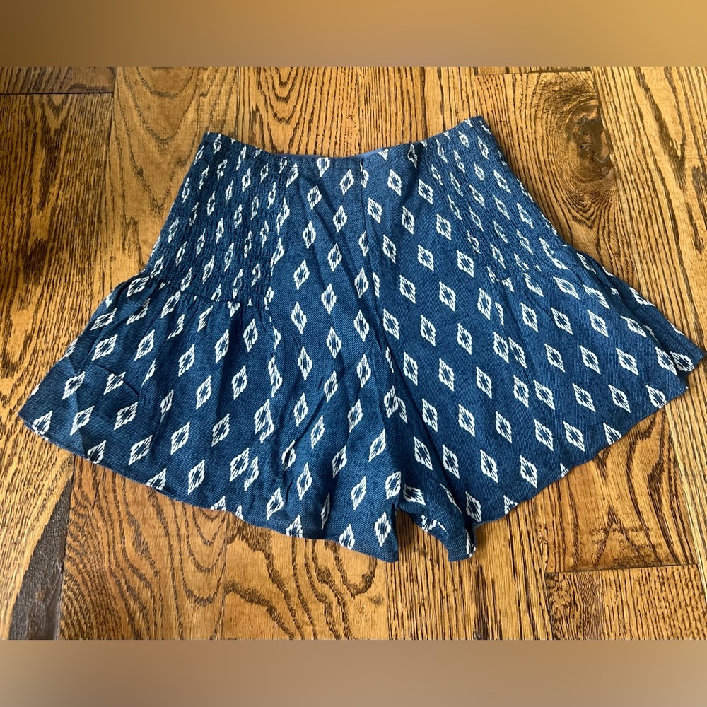 Moon River Anthropology High Waisted Shorts NWT